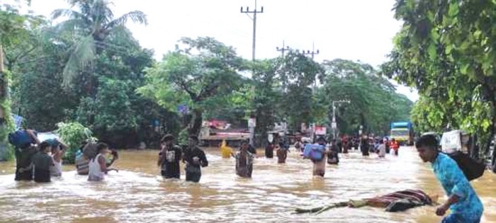 বন্যায় ১১ জেলায় মৃতের সংখ্যা বেড়ে ৩১, ক্ষতিগ্রস্ত ৫৮ লাখ মানুষ