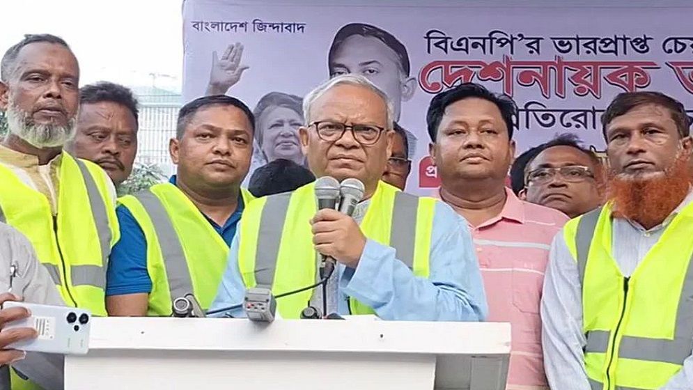 রাষ্ট্রপতি ‘ফ্যাসিবাদের প্রোডাক্ট’ হলেও সাংবিধানিক শূন্যতা সৃষ্টি করা যাবে না: রিজভী