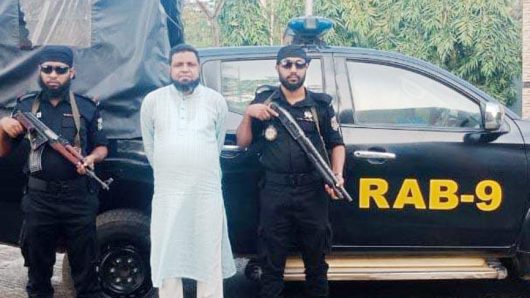 চারখাই ইউপি চেয়ারম্যান ও আওয়ামী লীগ নেতা গ্রেফতার