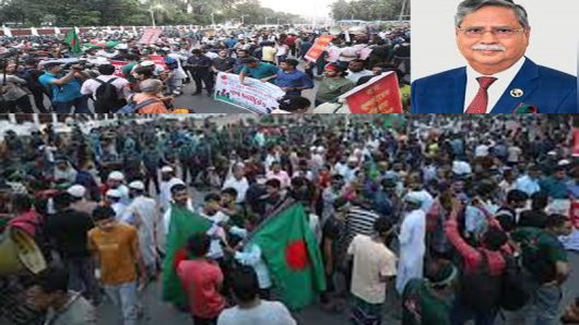 রাষ্ট্রপতির পদত্যাগের দাবিতে বঙ্গভবনের সামনে বিক্ষোভ