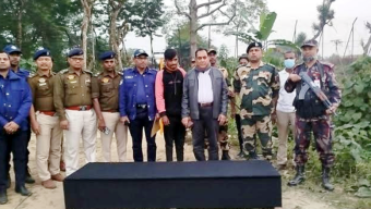 মৃত্যুর দুই দিন পর জহুর আলীর লাশ হস্তান্তর করল বিএসএফ