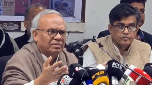 অন্তর্বর্তী সরকারকে ব্যর্থ হতে দেওয়া যাবে না: রিজভী