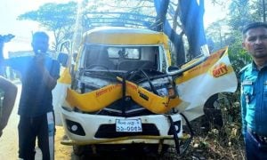 দক্ষিণ সুরমায় ত্রিমুখি সংঘর্ষে নিহত ১, আহত ৪