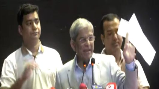 নিজেদের স্বার্থে অন্তর্বর্তী সরকার ফ্যাসিস্টকে জায়গা দিতে চায়: মির্জা ফখরুল