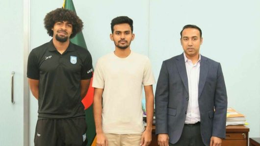 দেশের স্বার্থেই যোগ্য খেলোয়াড়দের বঞ্চিত করার কোনো সুযোগ নেই: ক্রীড়া উপদেষ্টা