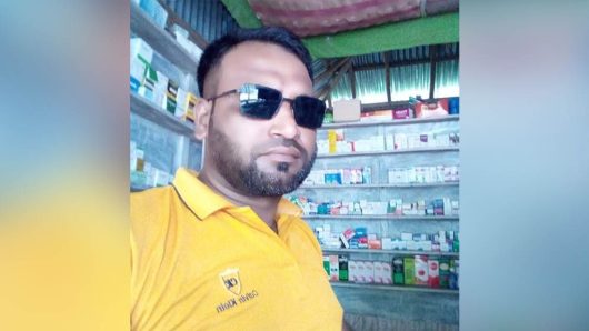 চাঁদা দাবির অভিযোগে স্বেচ্ছাসেবক দল নেতা গ্রেফতার
