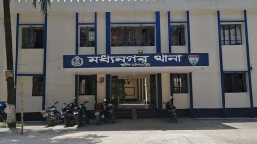 মধ্যনগরে ভাতিজার ছুরিকাঘাতে চাচা খুন
