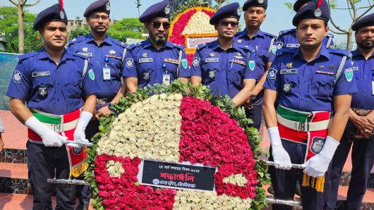 গণহত্যা দিবসে বীর শহিদদের প্রতি মৌলভীবাজার পুলিশের শ্রদ্ধাঞ্জলি