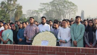 জাতীয় স্মৃতিসৌধে এনসিপির শ্রদ্ধা নিবেদন