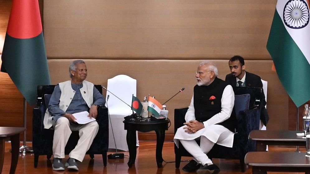 মোদির সঙ্গে দ্বিপাক্ষিক বৈঠকে যা আলাপ করলেন প্রধান উপদেষ্টা
