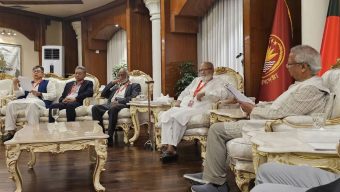 ইউনূসের সঙ্গে বৈঠক করলেন রাজনৈতিক দলের নেতারা