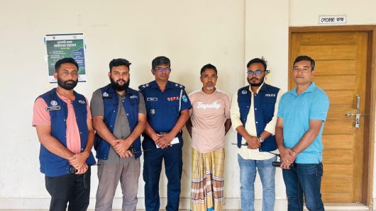 মৌলভীবাজারে ঔষধ কোম্পানির ডিপোতে ডাকাতি, প্রধান আসামি সহ আটক ২