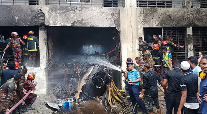 যুদ্ধবিমান বিধ্বস্ত, মঙ্গলবার এইচএসসি পরীক্ষা স্থগিত