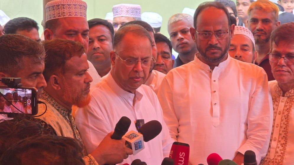 কিছু চক্র চায় না বাংলাদেশে গণতান্ত্রিক ধারায় নির্বাচন হোক: টুকু