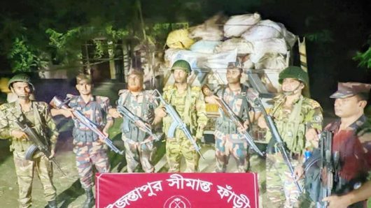 জৈন্তাপুরে যৌথ অভিযানে ৭০ লাখ টাকার ভারতীয় কফি জব্দ