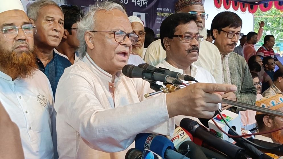 সরকারের উচিত জনগণের সেন্টিমেন্ট বুঝে নির্বাচন দেওয়া: রিজভী