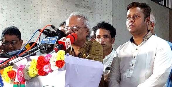 সংবিধানের ফাঁক দিয়ে যেনো কোন ফ্যাসিষ্ট ক্ষমতায় না আসতে পারে: রিজভী