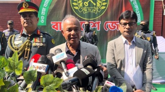 নির্বাচন ভন্ডুল করার কোনো সম্ভাবনা নেই: স্বরাষ্ট্র উপদেষ্টা