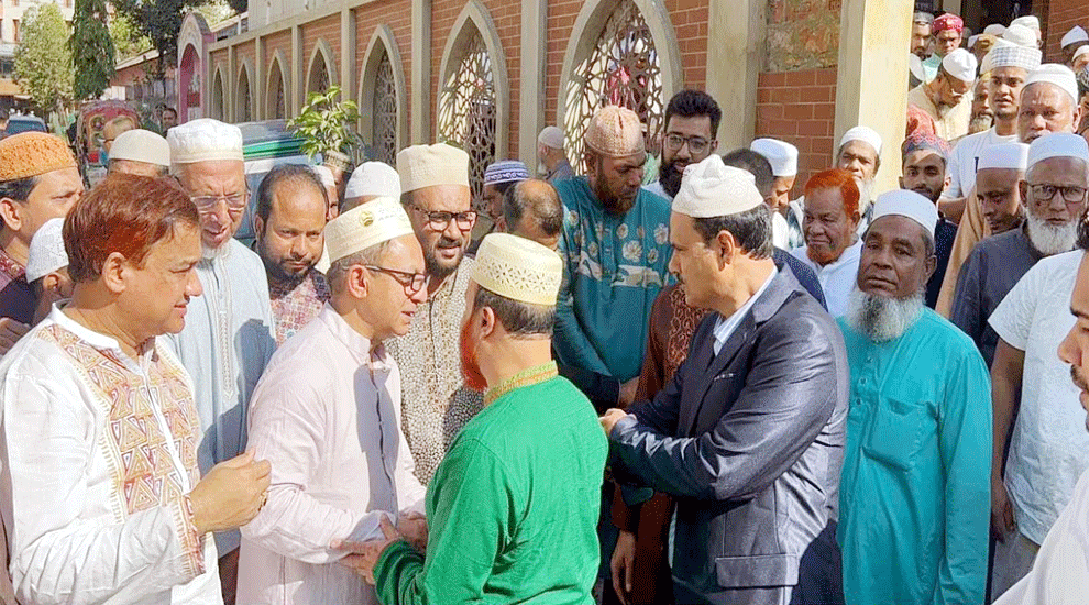 গণসংযোগের মধ্য দিয়ে নির্বাচনী প্রচারণা শুরু করলেন ধানের শীষ প্রার্থী মুক্তাদির