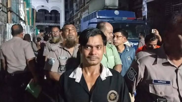 কার্যক্রম নিষিদ্ধ আওয়ামী লীগ ২৪ নেতাকর্মীর বিরুদ্ধে ১০ দিনের রিমান্ড মঞ্জুর