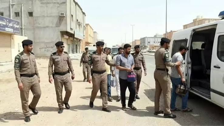 এক সপ্তাহে ১২ হাজার ৬২৮ জন প্রবাসীকে ফেরত পাঠাল সৌদি
