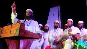 প্রধানমন্ত্রী তারেক রহমানকে হুঁশিয়ারি দিলেন আল্লামা মামুনুল হক