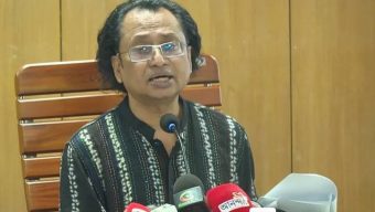 হাসিনা সহ ভারতে পলাতক ও দণ্ডপ্রাপ্ত আসামিদের ফেরত চায় সরকার: তথ্য ও সম্প্রচার উপদেষ্টা