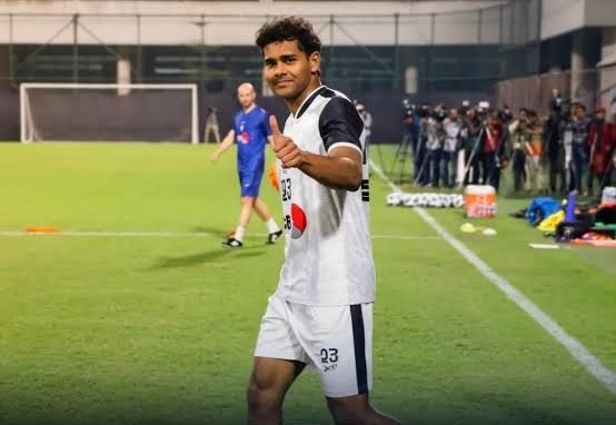 সিঙ্গাপুরের বিরুদ্ধে প্রতিশোধ নেওয়ার হুঙ্কার দিলেন শমিত